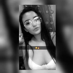 Meet your Posher, Jazmin